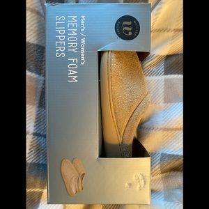 Wayland Square Memory Foam Slippers